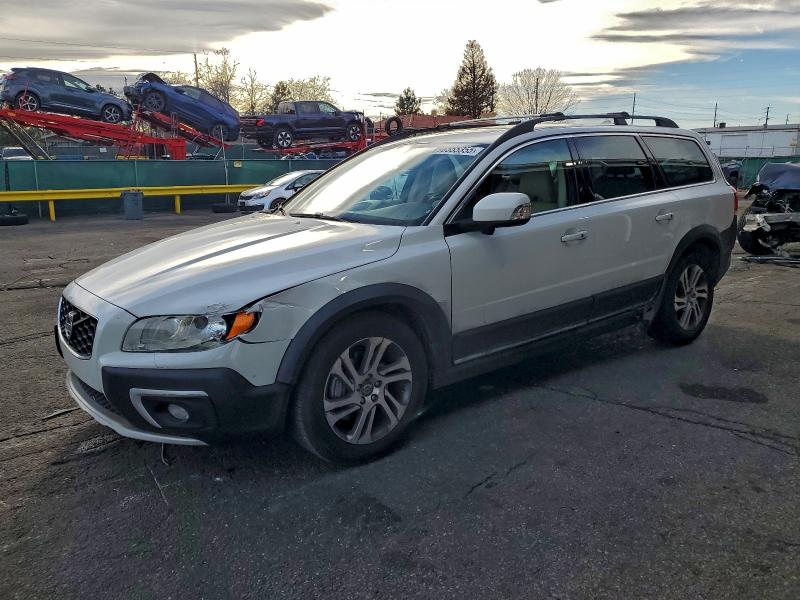 2015 VOLVO XC70 T5 PR — VIN YV440MBK4F1211032