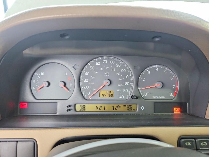 YV1NC53D21J017722