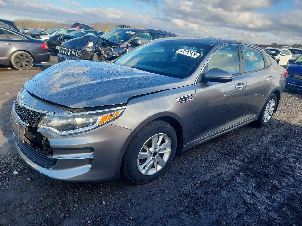 2016 KIA OPTIMA — VIN 5XXGT4L3XGG105916