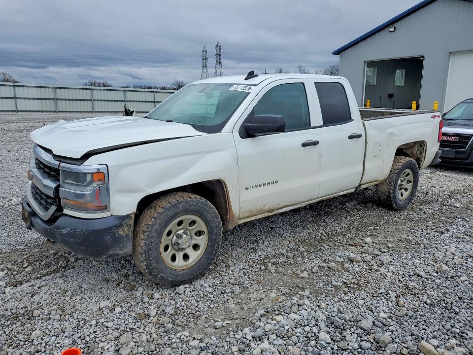 2018 CHEVROLET SILVERADO — VIN 1GCVKNEC0JZ200017