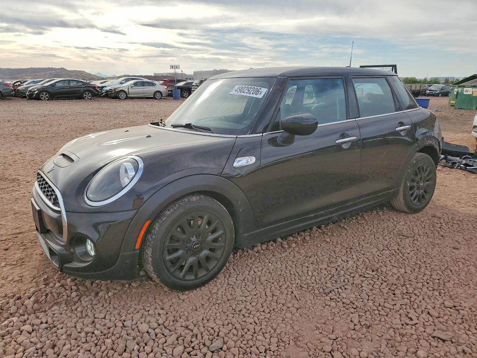 2020 MINI COOPER — VIN WMWXU9C01L2L44381