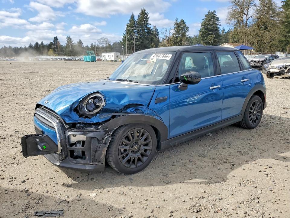2024 MINI COOPER — VIN WMW33DK02R2W08500