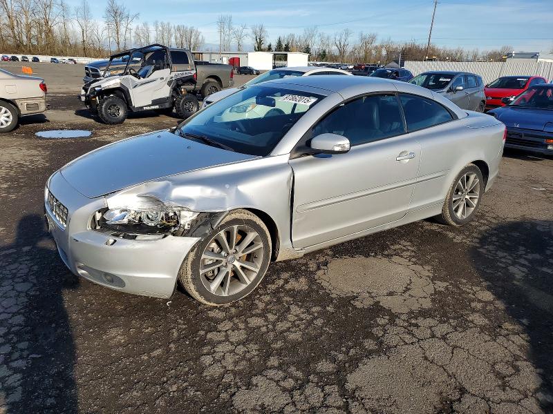 2009 VOLVO C70 T5 — VIN YV1MC67229J078476