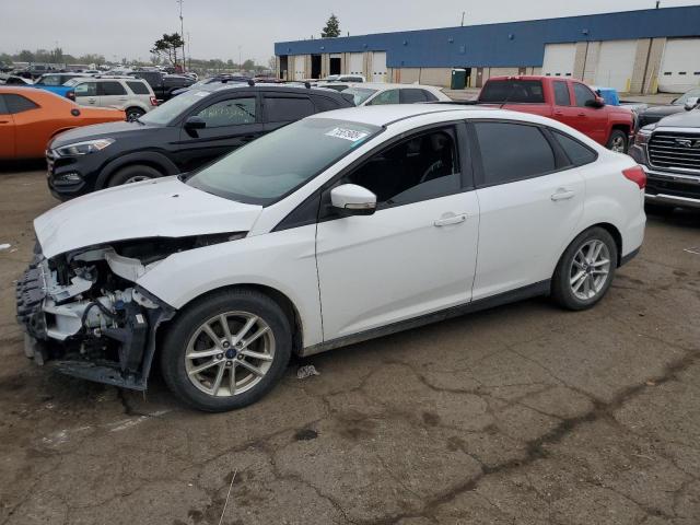 2016 FORD FOCUS SE — VIN 1FADP3F2XGL390465