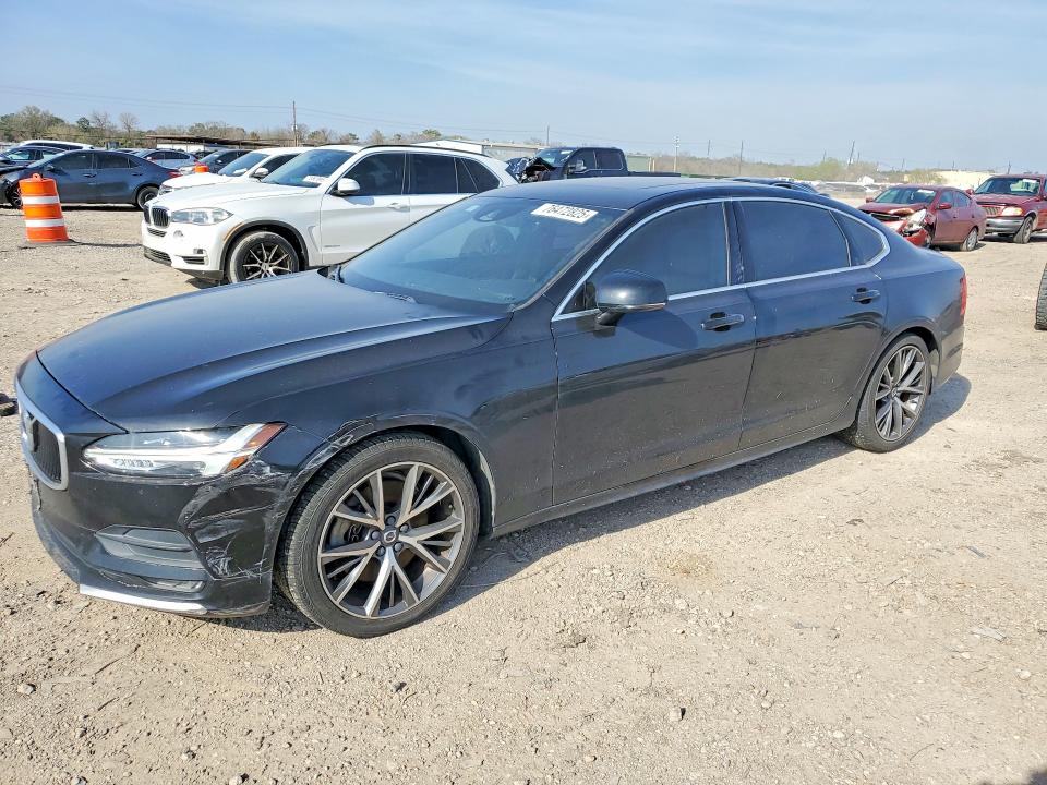 2019 VOLVO S90 — VIN LVYA22MK4KP080329