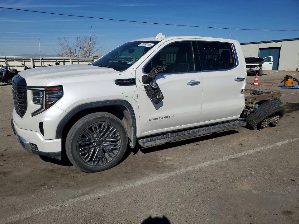 2022 GMC SIERRA — VIN 1GTUUHET8NZ636918
