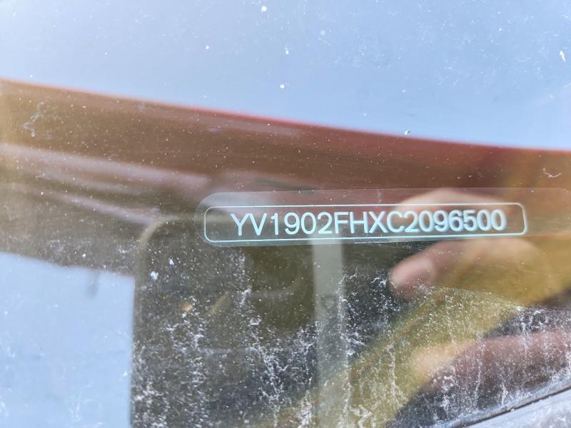 YV1902FHXC2096500