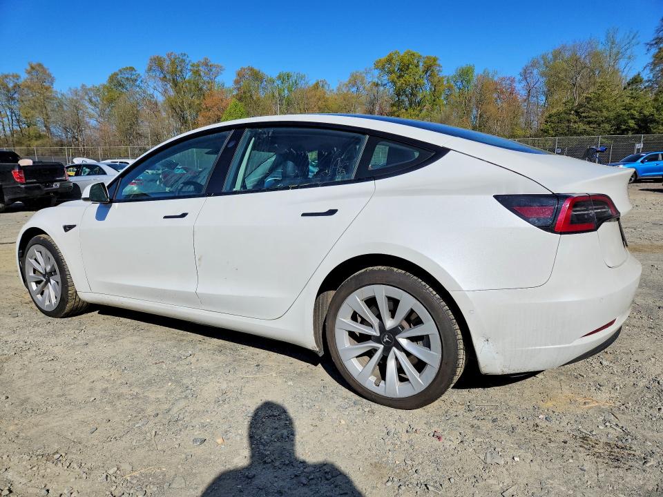 5YJ3E1EB3NF291343