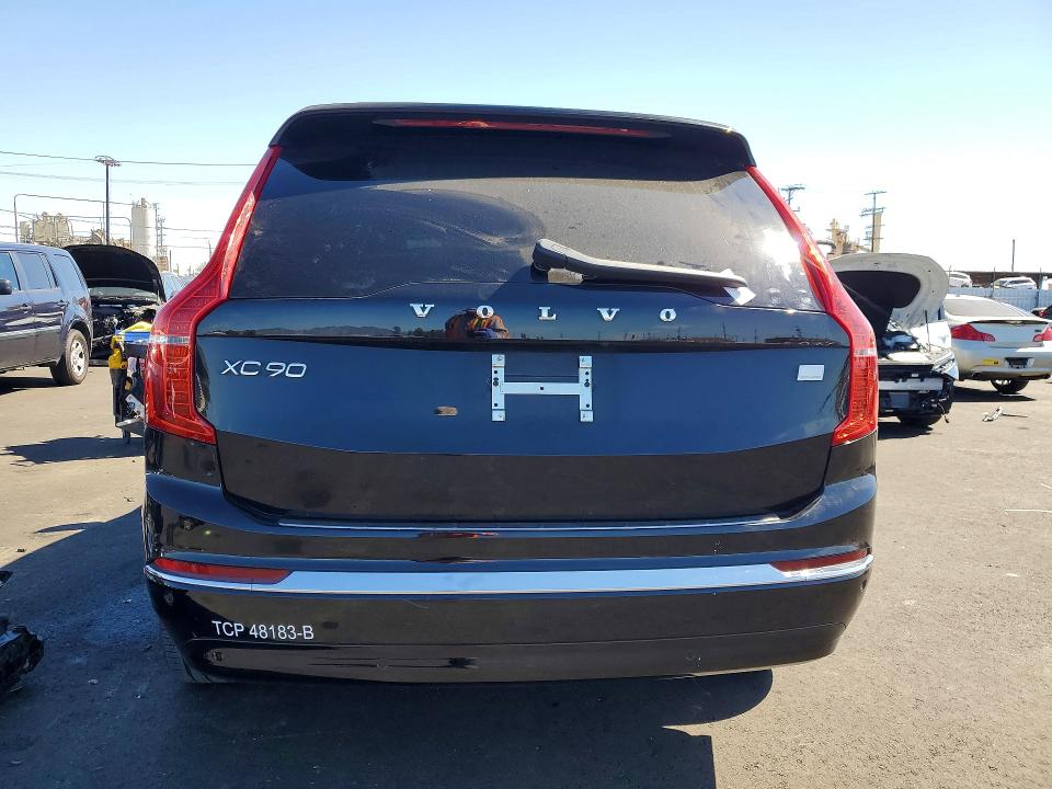 YV4H60CEXR1221750