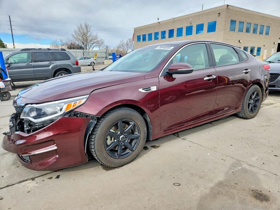 2016 KIA OPTIMA — VIN 5XXGT4L10GG037155