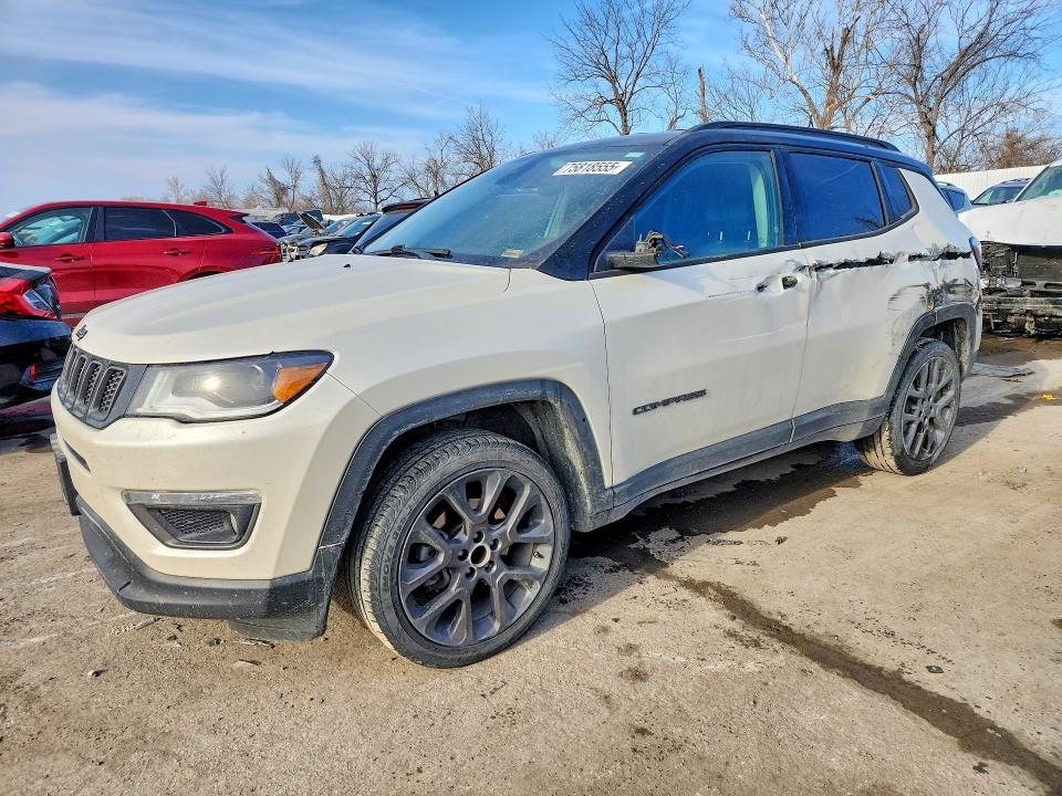 2019 JEEP COMPASS — VIN 3C4NJDCB9KT669901