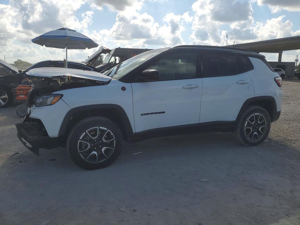 2025 JEEP COMPASS — VIN 3C4NJDDN7ST532335