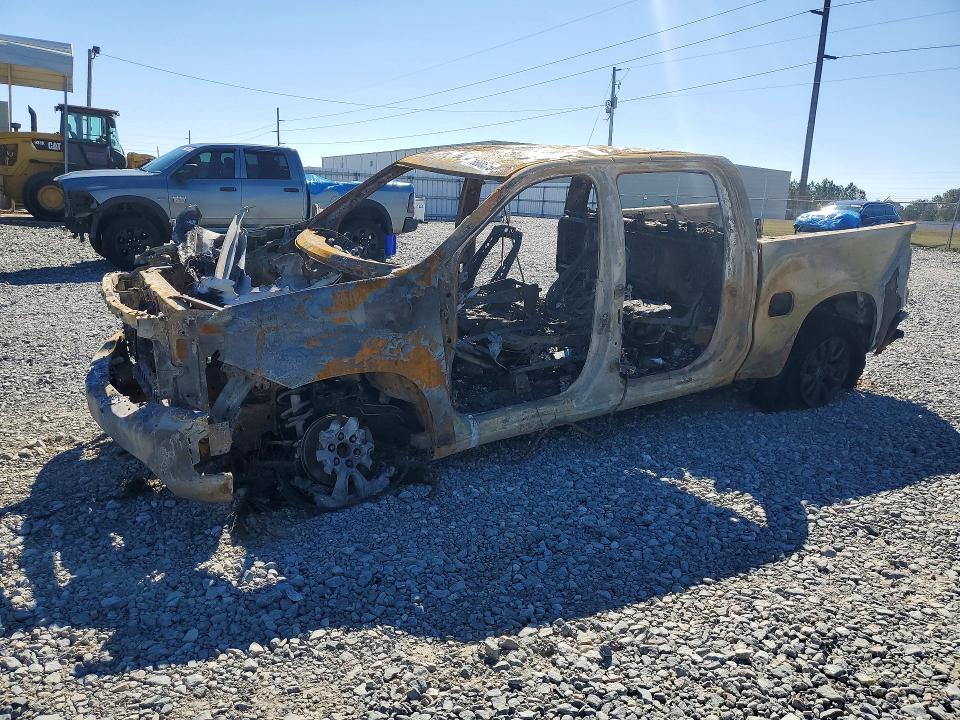 2021 CHEVROLET SILVERADO — VIN 3GCUYEED3MG379208
