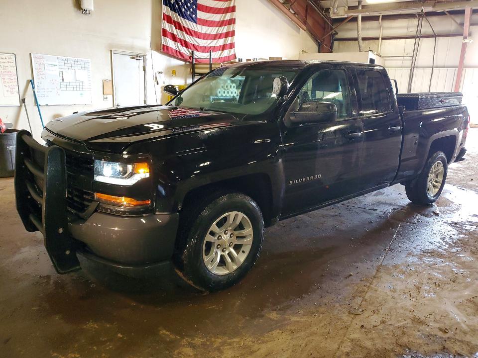 2018 CHEVROLET SILVERADO — VIN 1GCVKNEC5JZ343996