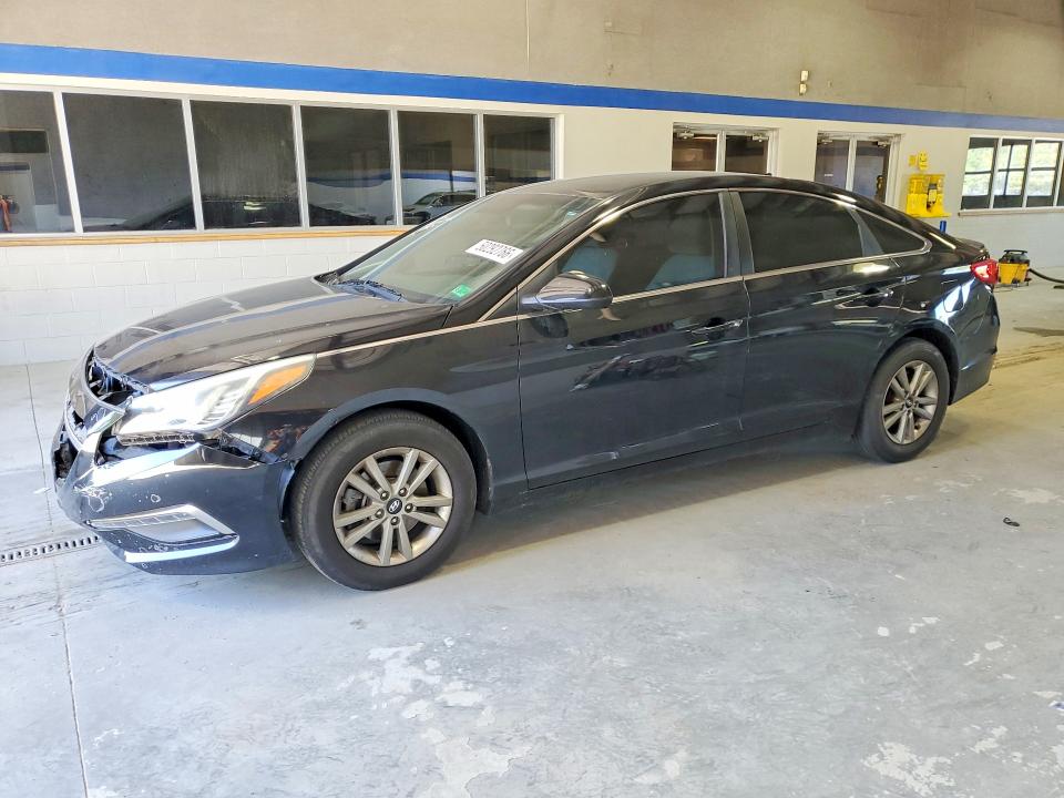 2015 HYUNDAI SONATA — VIN 5NPE24AF3FH196702