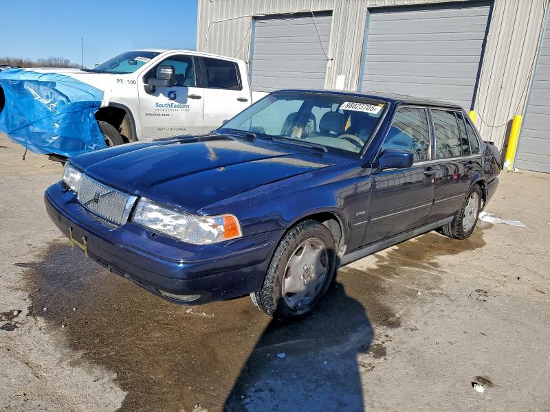1998 VOLVO S90 — VIN YV1KS9608W1135433