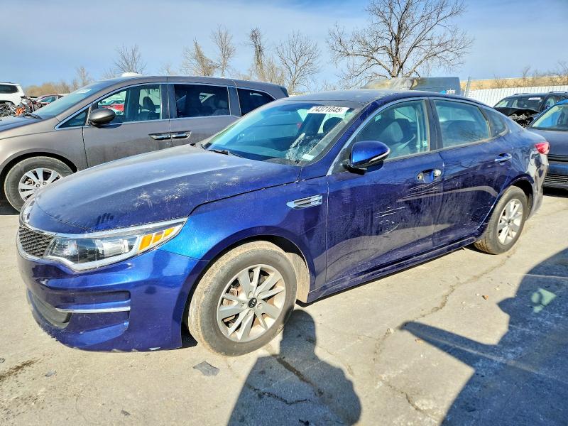 2017 KIA OPTIMA — VIN 5XXGT4L30HG149957