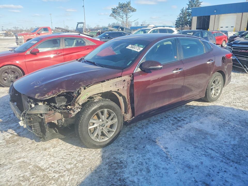 2019 KIA OPTIMA — VIN 5XXGT4L35KG338868