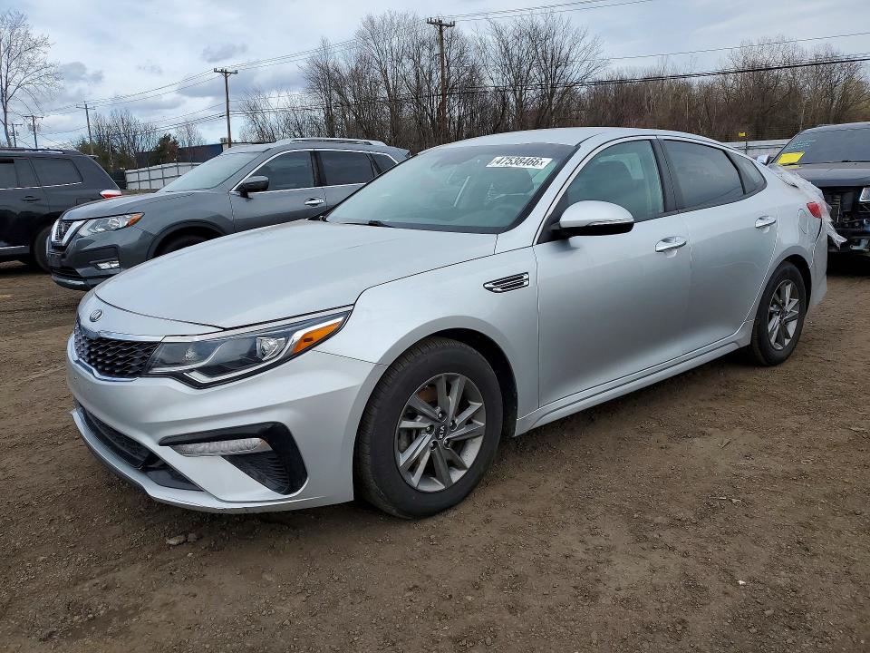 2019 KIA OPTIMA — VIN 5XXGT4L30KG349826