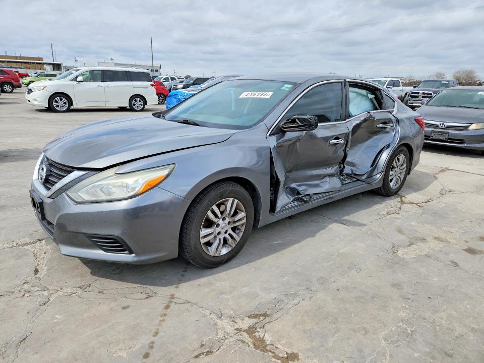 2017 NISSAN ALTIMA — VIN 1N4AL3AP0HN358325