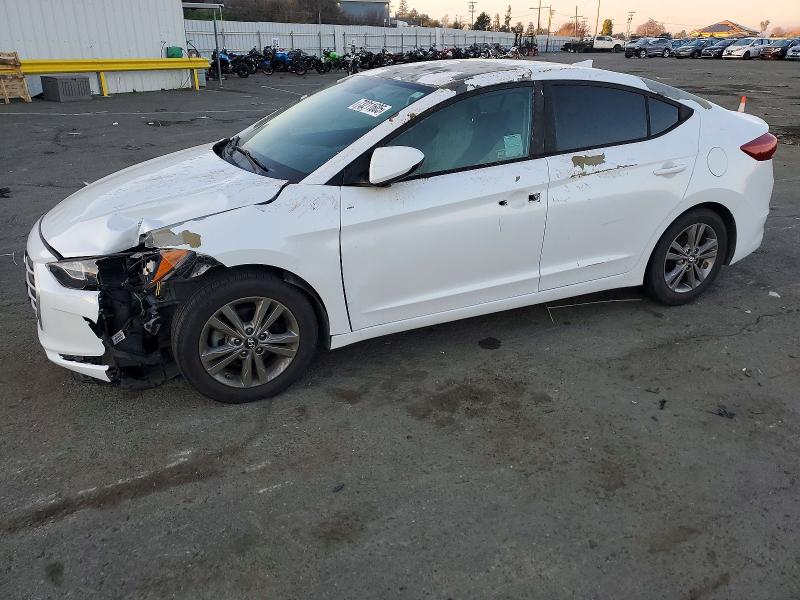 2017 HYUNDAI ELANTRA — VIN 5NPD84LF1HH072647