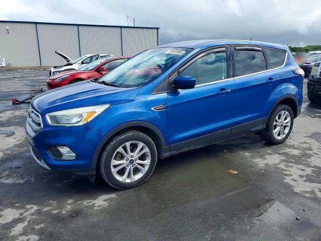 2017 FORD ESCAPE — VIN 1FMCU0GD2HUA60372