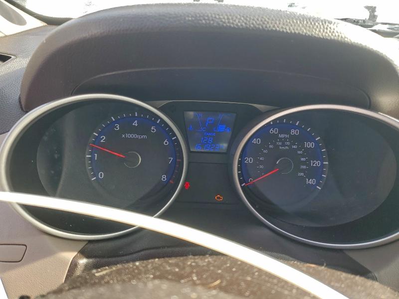 KM8JTCAF2FU042277