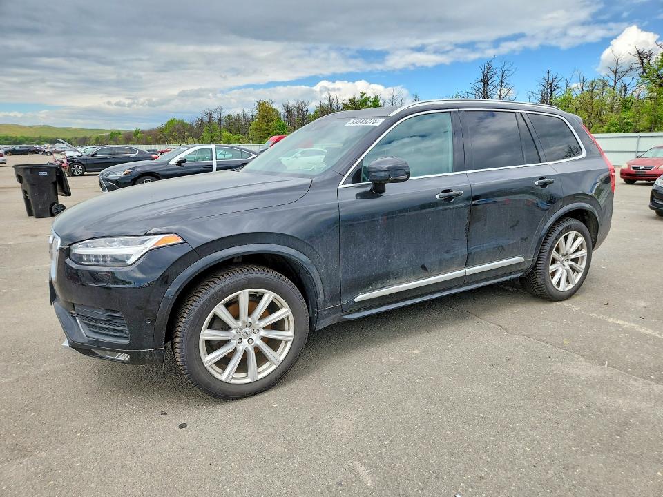 2018 VOLVO XC90 — VIN YV4A22PL8J1194327