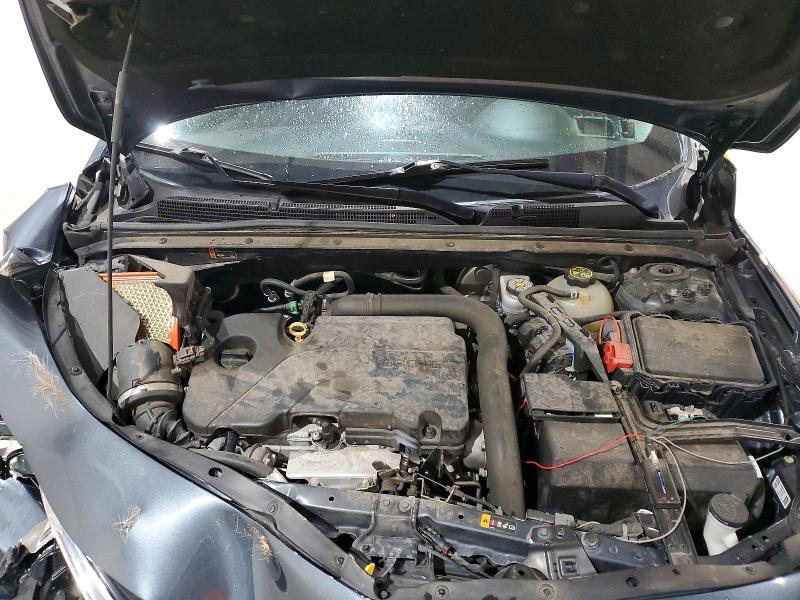 1G1ZB5ST5LF119596