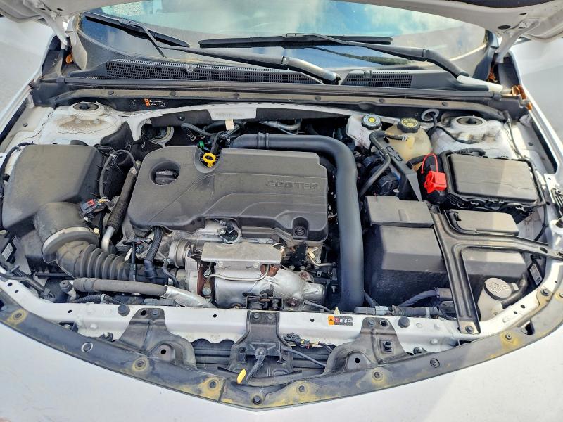 1G1ZD5ST8PF227226