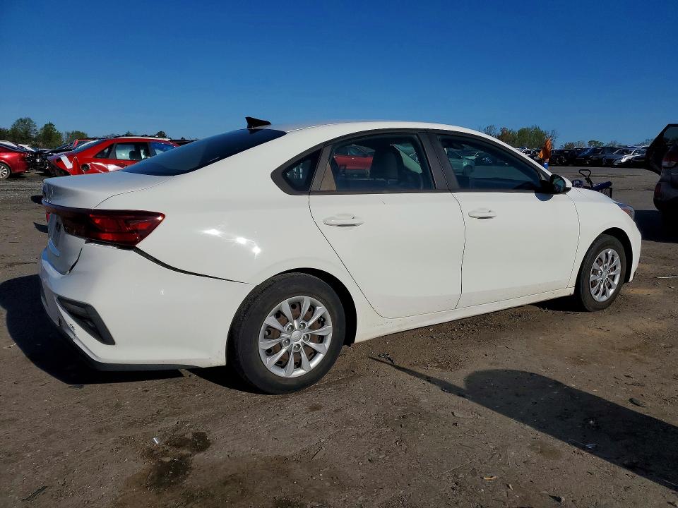 3KPF24AD5LE256062
