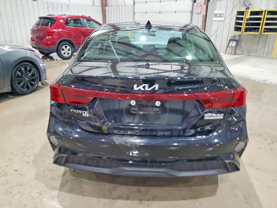 3KPF24AD0RE829975