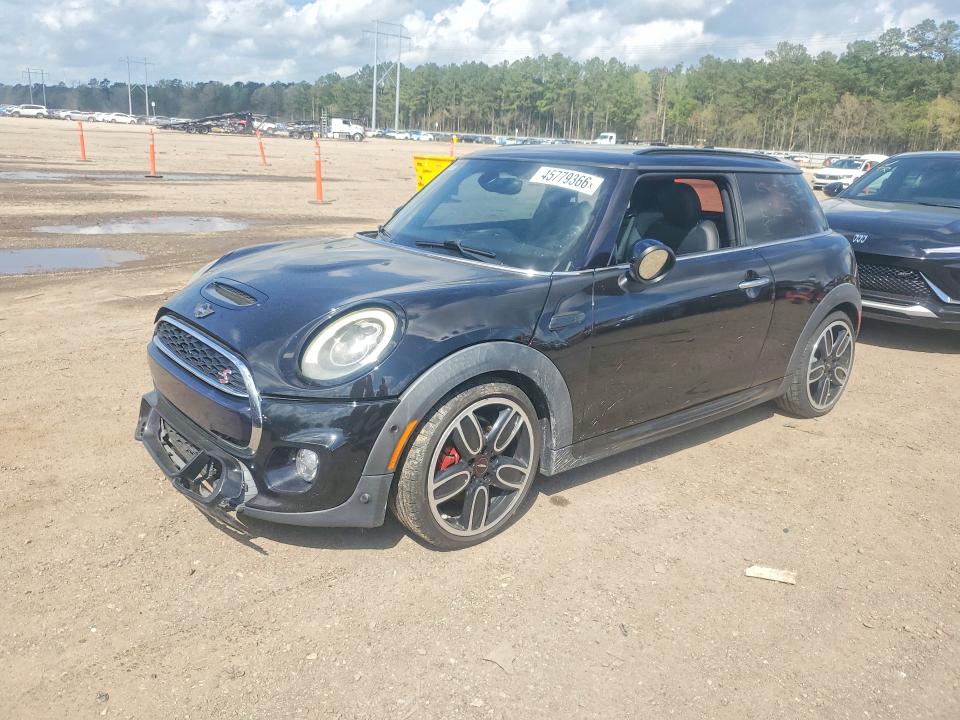 2018 MINI COOPER — VIN WMWXP7C56J2A48134