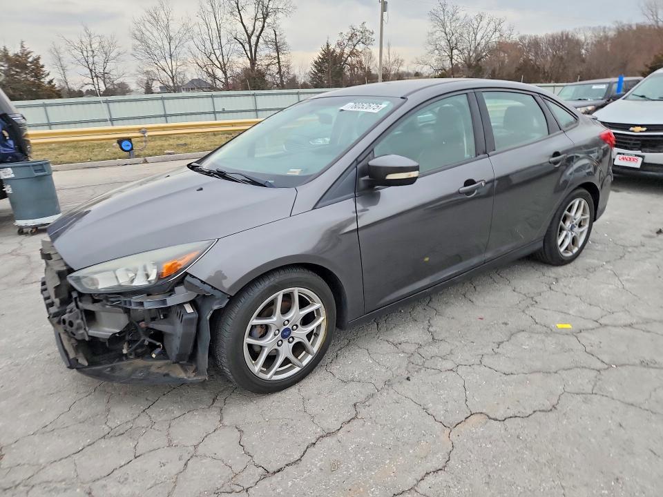2015 FORD FOCUS — VIN 1FADP3F2XFL280658