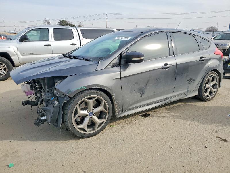 2017 FORD FOCUS — VIN 1FADP3L90HL308231