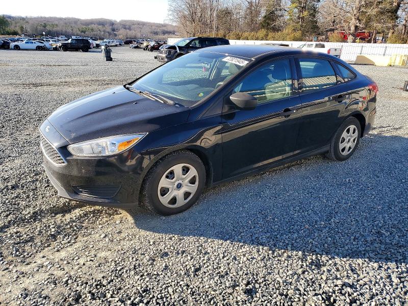 2017 FORD FOCUS — VIN 1FADP3E25HL233901