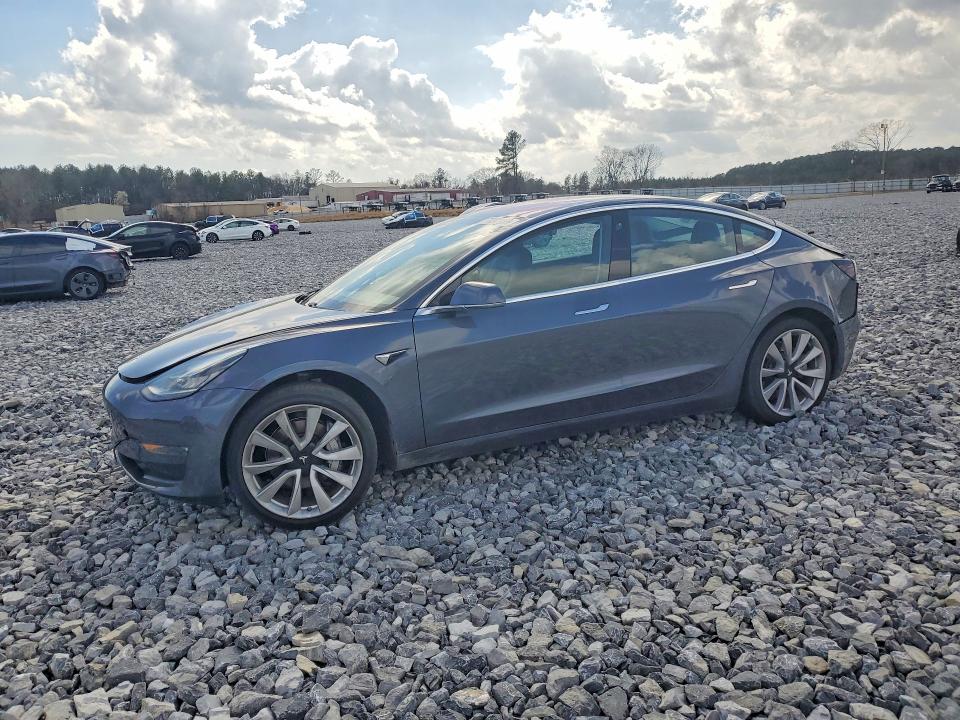 2018 TESLA MODEL 3 — VIN 5YJ3E1EAXJF024010