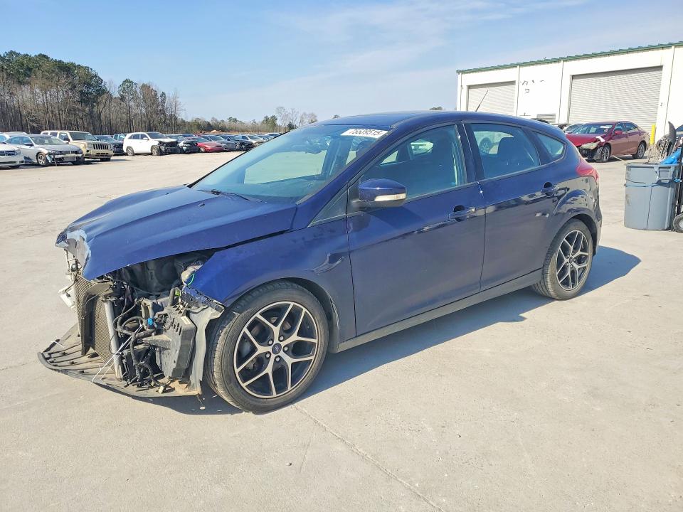 2017 FORD FOCUS — VIN 1FADP3M28HL244117