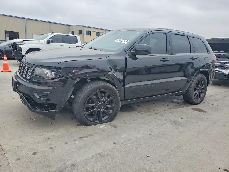 2017 JEEP GRAND CHEROKEE — VIN 1C4RJEAG2HC752208