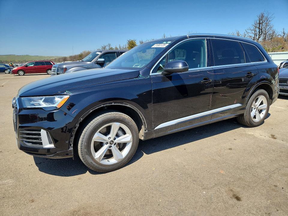 2021 AUDI Q7 — VIN WA1AJAF77MD024946