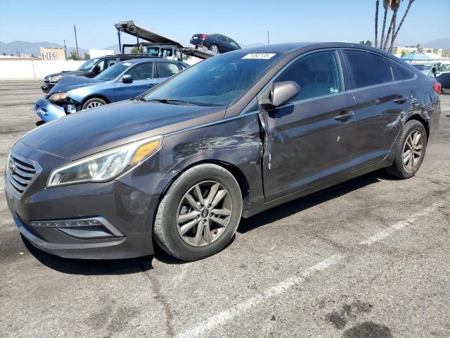 2015 HYUNDAI SONATA SE — VIN 5NPE24AF7FH231614