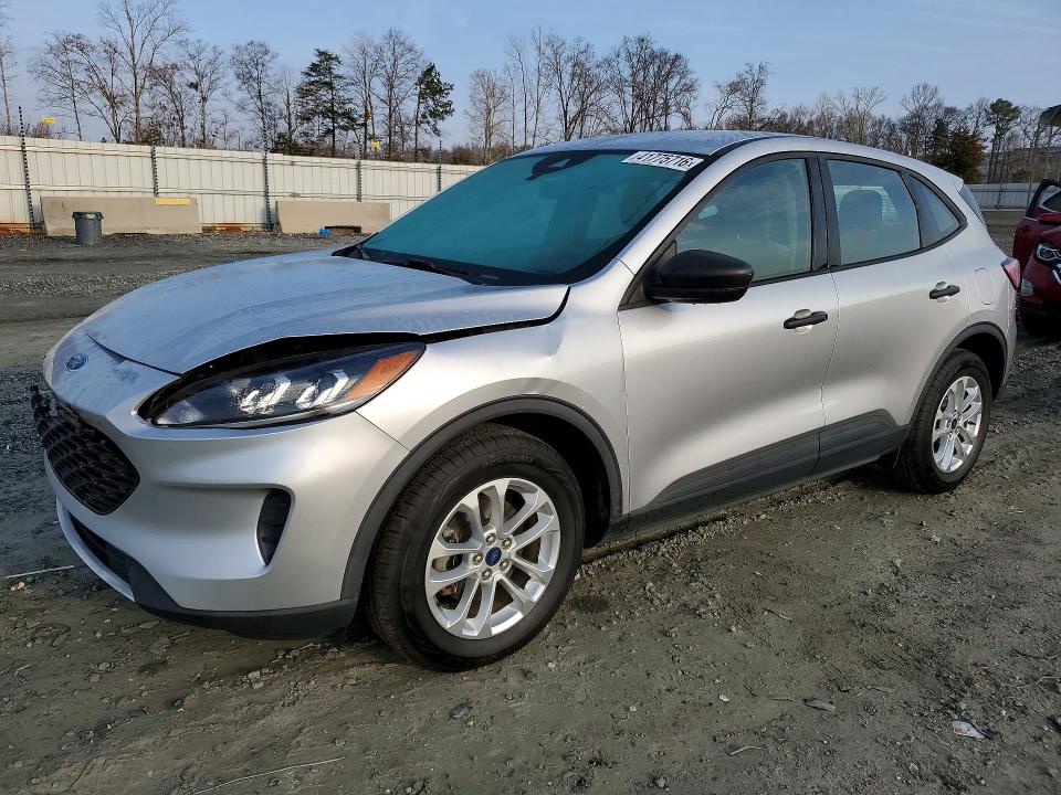 2020 FORD ESCAPE — VIN 1FMCU0F63LUB77194