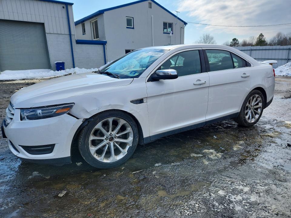 2016 FORD TAURUS — VIN 1FAHP2F84GG155908