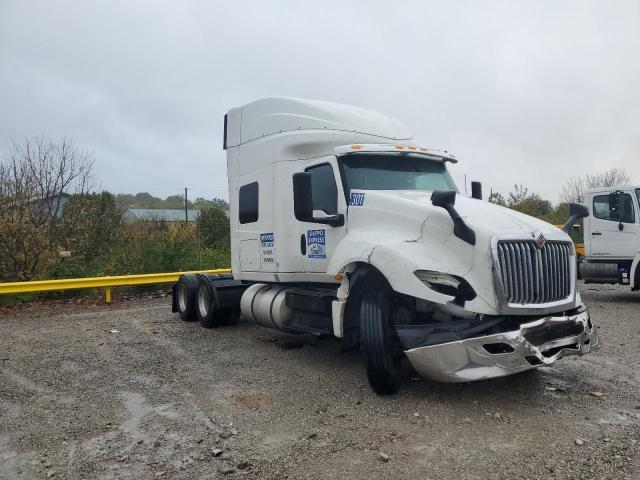 2019 INTERNATIONAL LT625 — VIN 3HSDZAPR1KN607818