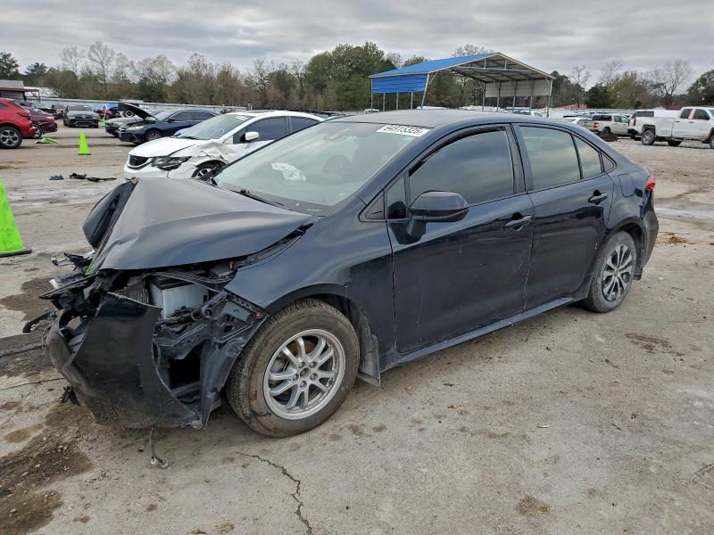 2022 TOYOTA COROLLA LE — VIN JTDEAMDE5NJ036073