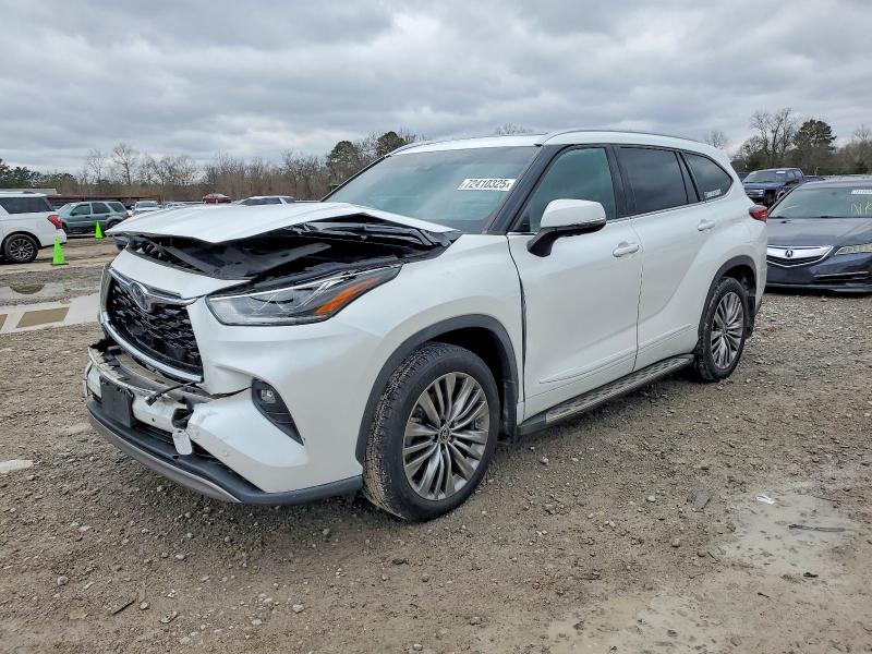 2022 TOYOTA HIGHLANDER HYBRID — VIN 5TDFARAH1NS014994