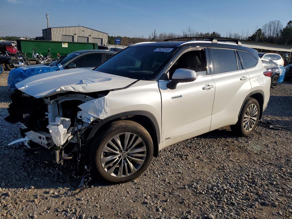 2021 TOYOTA HIGHLANDER HYBRID — VIN 5TDEBRCHXMS019163