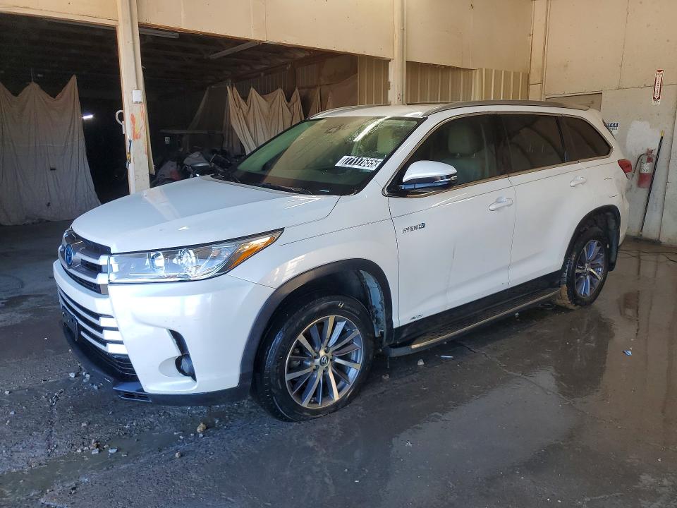 2019 TOYOTA HIGHLANDER HYBRID — VIN 5TDJGRFH8KS057757