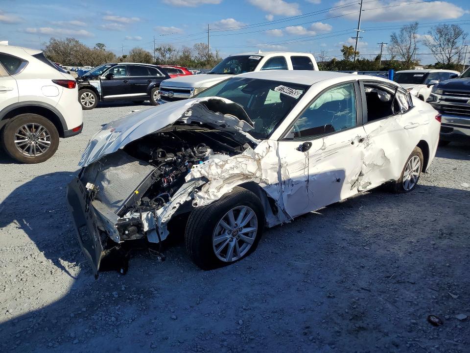 2026 TOYOTA CAMRY — VIN 4T1DAACK1TU664026
