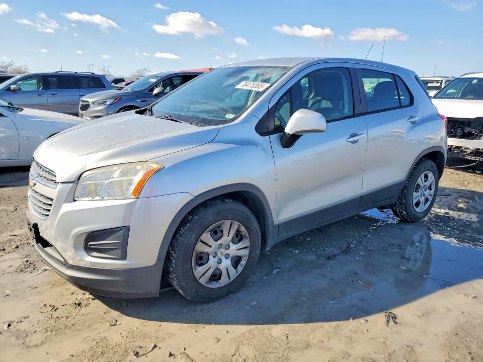 2015 CHEVROLET TRAX LS — VIN 3GNCJKSB8FL256457